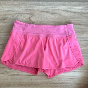Lululemon Run Times Lined Short 4”
Size: 6